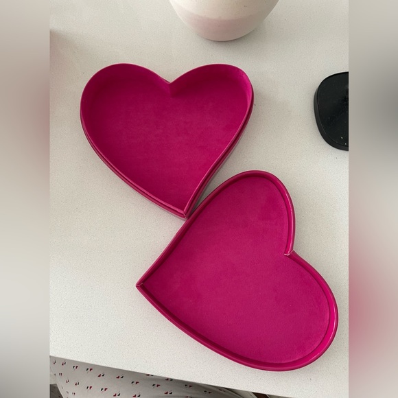 YSL beauty heart box 💝 - Picture 5 of 8